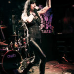 Hands in the air!